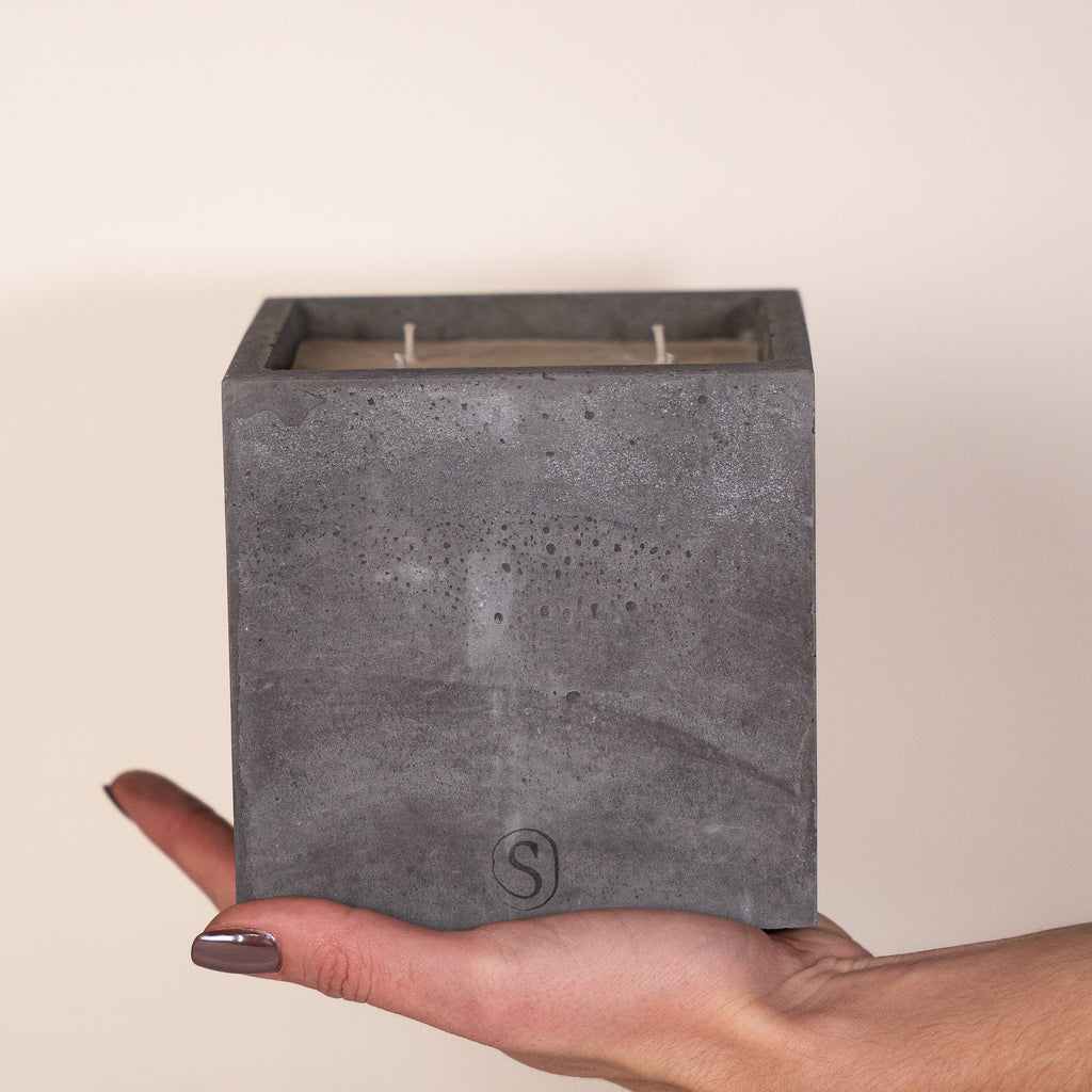 Indoor candle // Square // Black