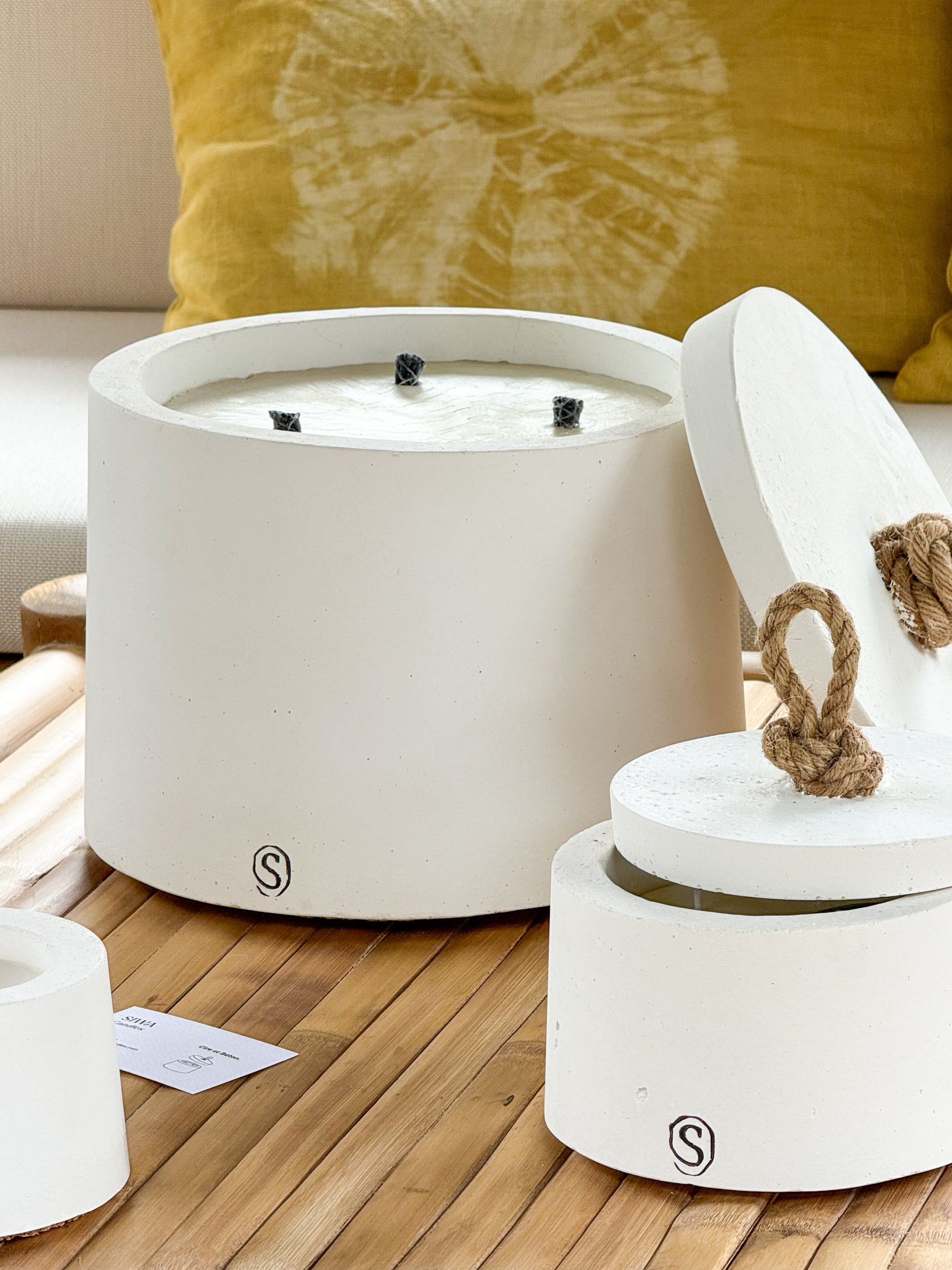 White Outdoor Candle - Size L